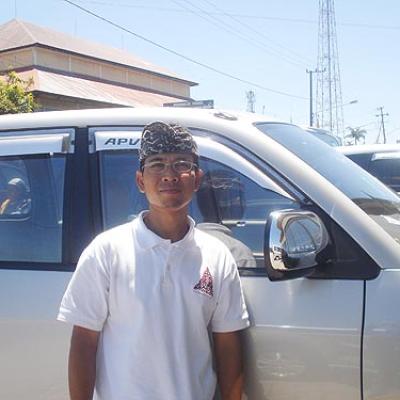 20091004 1227745903 With Avp