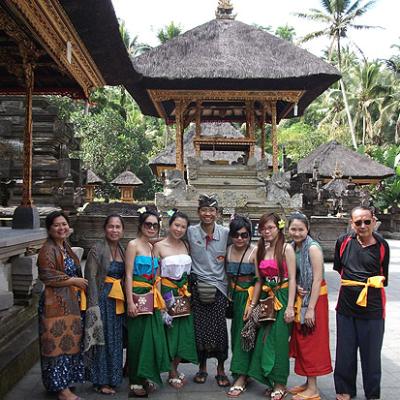 Family Tour 2 20111223 1849105301